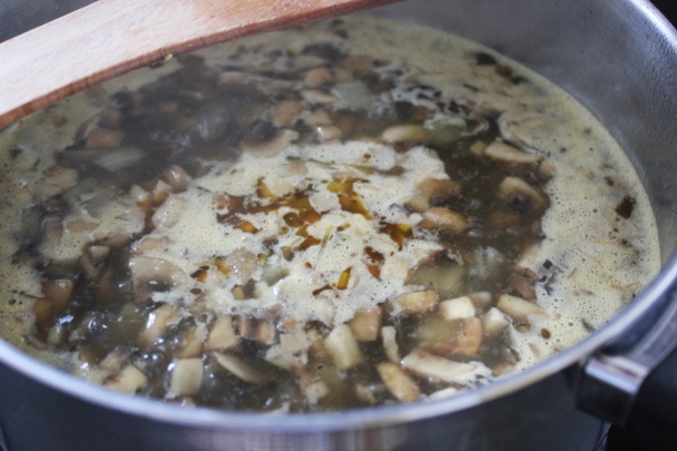 Šampiňónová krémová polievka (fotorecept) - obrázok 4