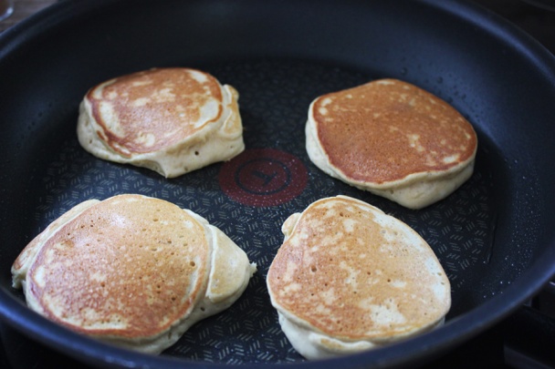 Ovsené proteínové lievance s čučoriedkami (fotorecept) - obrázok 8