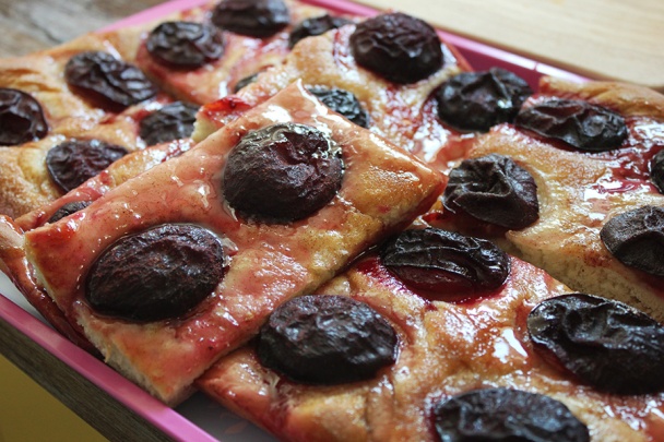 Babkin slivkový koláč a závin (fotorecept) - obrázok 6