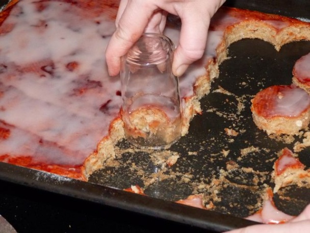 Ovocno-tvarohové mesiačiky s rumovou polevou (fotorecept) - obrázok 7