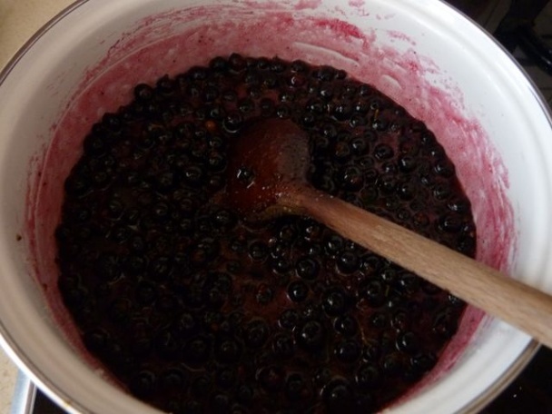 Džem z čiernych ríbezlí s čiernym korením (fotorecept) - obrázok 2