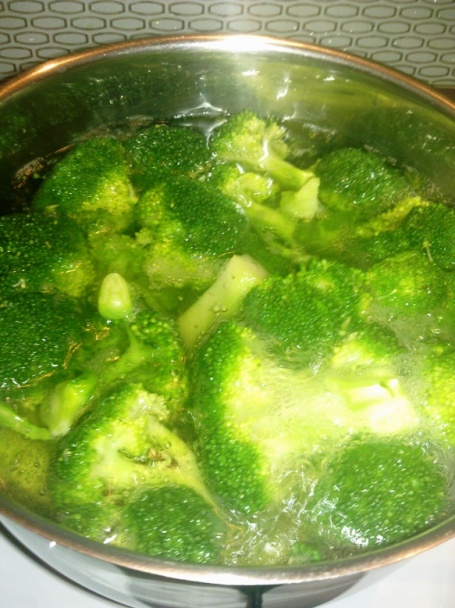 Ľahký brokolicovo-hráškový nákyp (fotorecept) - obrázok 1