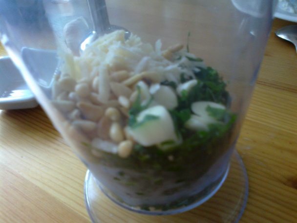 Petržlenové pesto s novým cesnakom (fotorecept) - obrázok 3