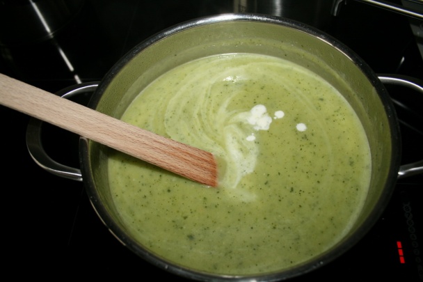 Krémová cukinová polievka (fotorecept) - obrázok 2