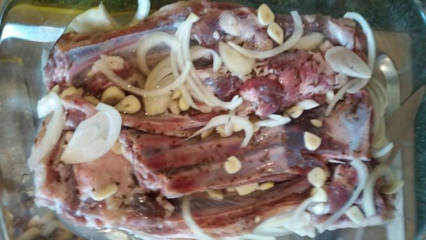 Pečené diviačie rebrá so zemiakmi (fotorecept) - obrázok 2