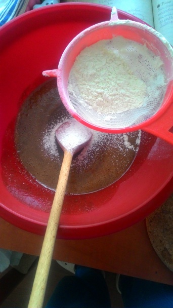 Brownies s horúcimi jahodami (fotorecept) - obrázok 3