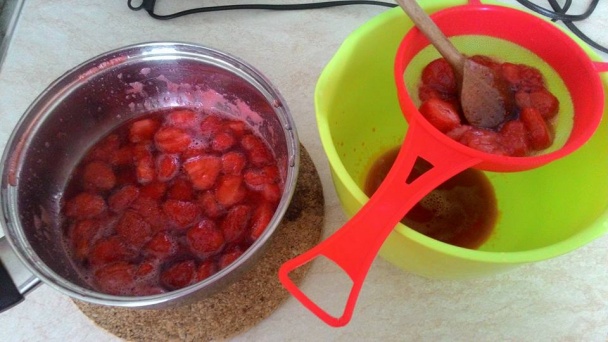 Jahodové poháre (fotorecept) - obrázok 4