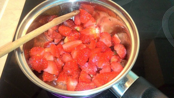 Tvarohové koláče s ovocným pyré (fotorecept) - obrázok 5