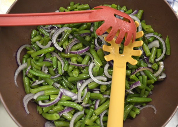 Fazuľkový šalát - obrázok 1