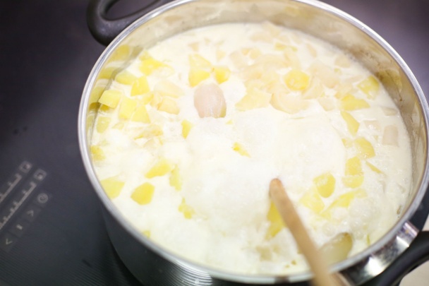 Kačacie prsia s paštrnákovým pyré a grilovanou zeleninou - obrázok 1