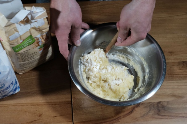 Špaldové halušky so sladkou kapustou a s údeným mäsom (fotorecept) - obrázok 2