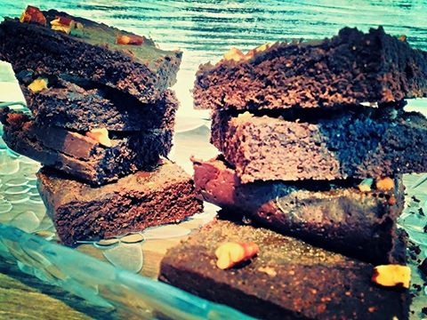 Čokoládové brownies so slaným karamelom - obrázok 1
