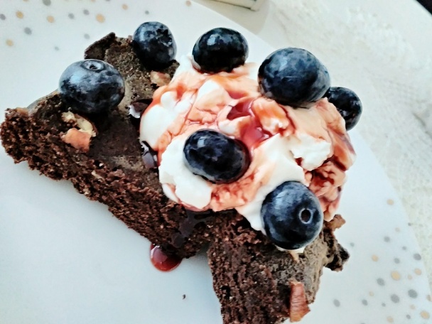 Čokoládové brownies so slaným karamelom - obrázok 3