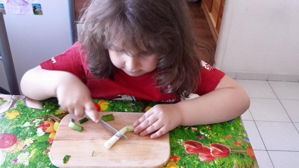 Cestovinový šalát s lososom (fotorecept) - obrázok 3