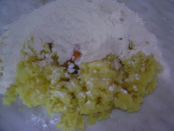 Zemiakové knedličky plnené údeninou (fotorecept) - obrázok 6