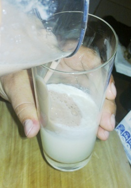 Dvojfarebný banánový koktail (fotorecept)  - obrázok 5