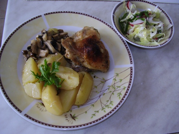 Kuracie stehná na zemiakoch so šampiňónmi - obrázok 9