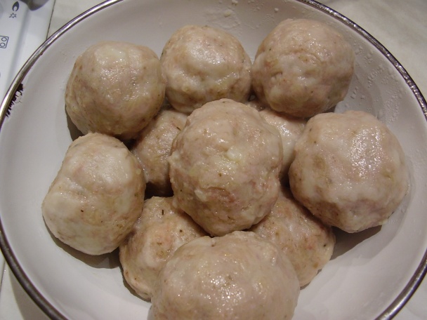 Revúcke  (miašaňie) guľky z Bratislavy (fotorecept) - obrázok 10