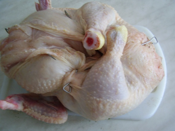 Vykostené plnené kurča - fotorecept - obrázok 4