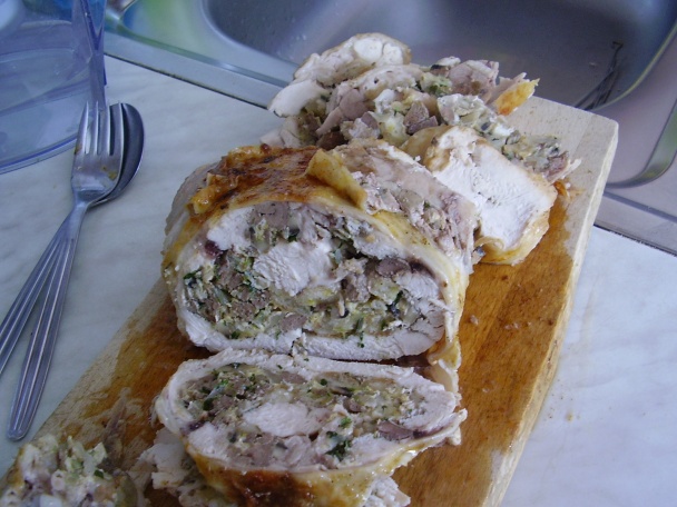 Vykostené plnené kurča - fotorecept - obrázok 10