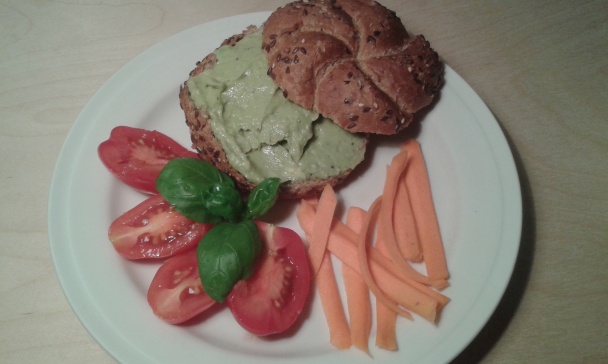 Avokádová nátierka - obrázok 3