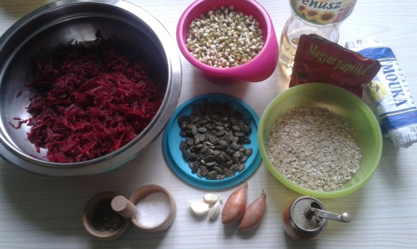 Cviklové guľky a fašírky s mungom, tekvicovými semienkami a slnečnicou (fotorecept) - obrázok 1