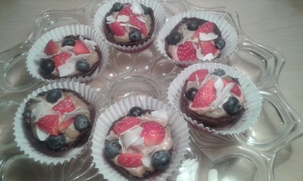 Jahodové raw košíčky a poháriky (fotorecept) - obrázok 8