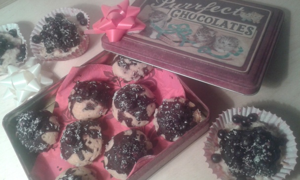 Ríbezľové muffiny a pologule s kokosovou inoväťou (fotorecept) - obrázok 7