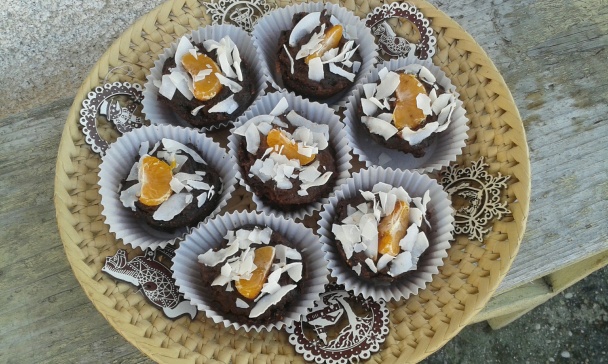 Raw vianočné košíčky z fíg s mandarínkami - obrázok 3