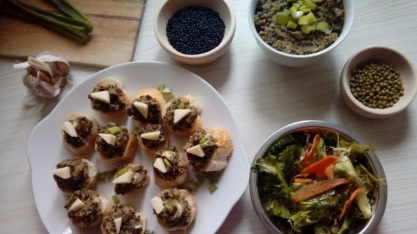 Nátierka z čiernej šošovice, munga a mrkvy - obrázok 3