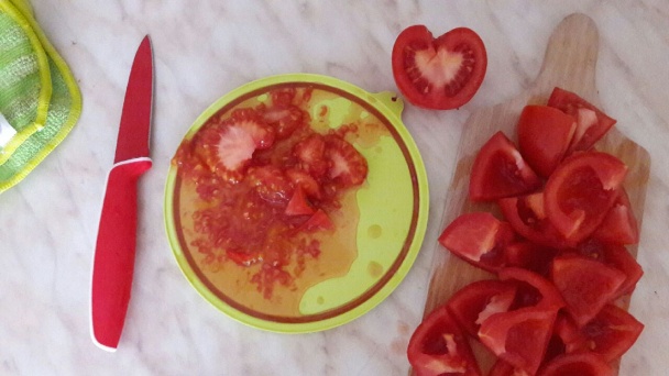 Paradajková nátierka na hrianky (fotorecept) - obrázok 1