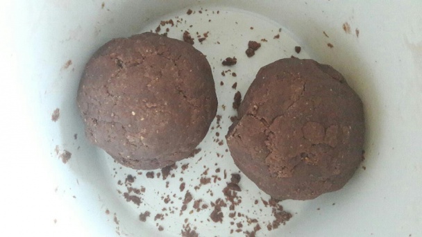Strúhaný kakaový koláč s tvarohom a čučoriedkami (fotorecept) - obrázok 3