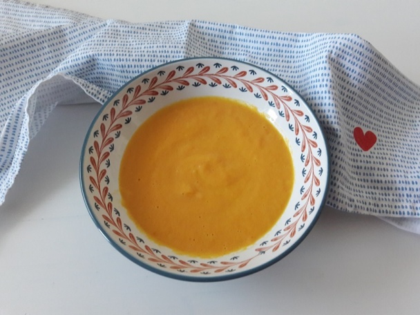 Mrkvová krémová polievka - obrázok 2