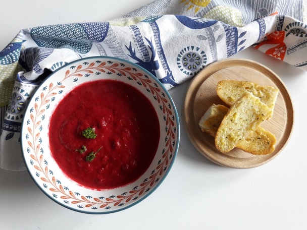 Polievka z pečenej červenej repy (fotorecept) - obrázok 4