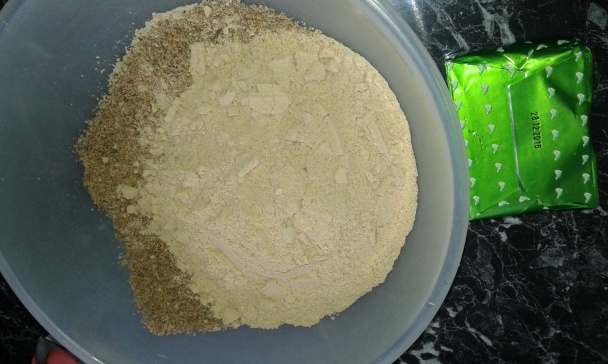 Čučoriedkový cheesecake rez s posýpkou (fotorecept) - obrázok 1