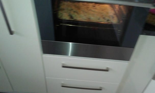 Čučoriedkový cheesecake rez s posýpkou (fotorecept) - obrázok 8