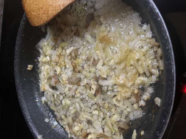 Chlebové fašírky - upratovanie v čase krízy (fotorecept) - obrázok 1