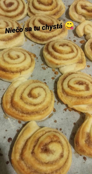 Výborné škoricové slimáky - obrázok 4