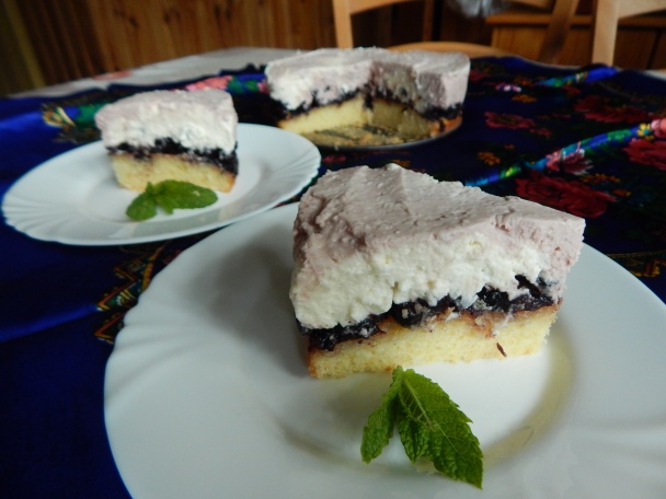 Malá torta s čučoriedkami a mascarpone krémom (fotorecept) - obrázok 5