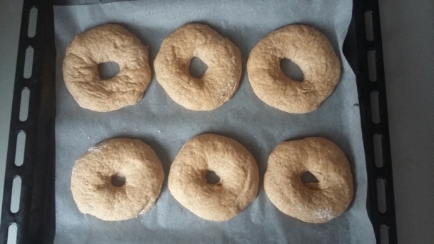 Špaldové celozrnné kváskové bagle (fotorecept) - obrázok 4