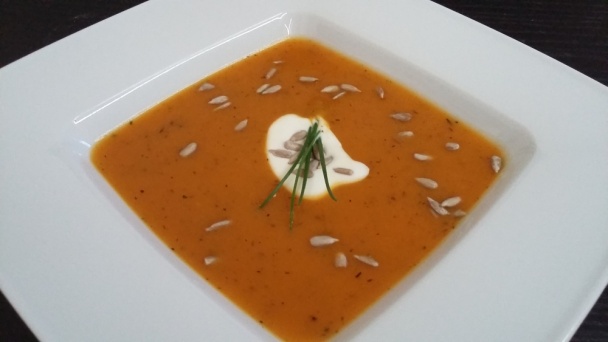 Krémová polievka z pečenej tekvice (fotorecept) - obrázok 6