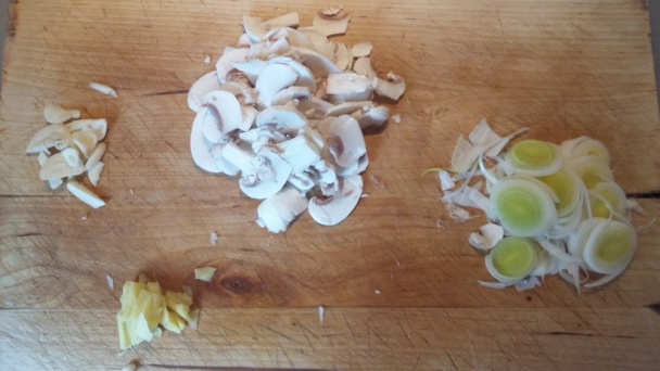 Krehké kuracie stehná na ázijský spôsob (fotorecept) - obrázok 2