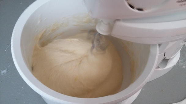 Hamburgerové žemle zo špaldovej múky - kváskové (fotorecept) - obrázok 2