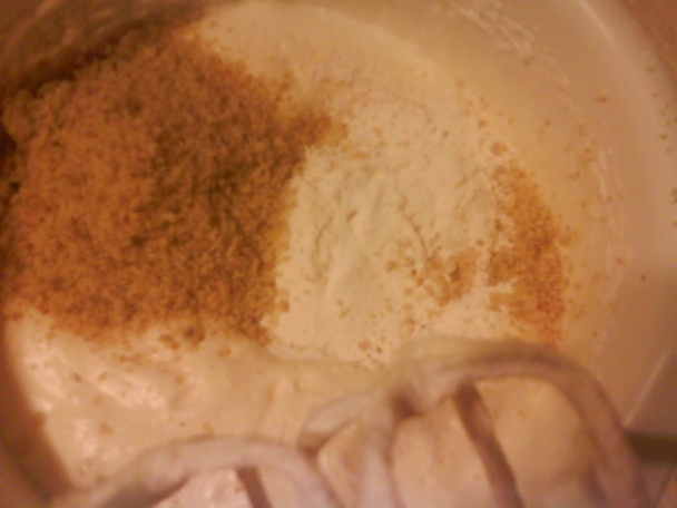 Orechový trojuholníkovy rez s vanilkovým krémom (fotorecept) - obrázok 2