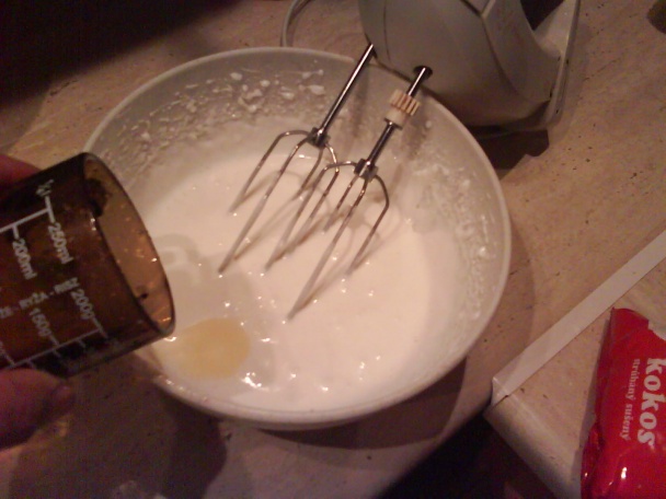 Kokosový zákusok na Baldovskej (fotorecept) - obrázok 3