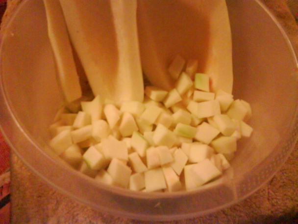 Cuketa - uhorky v sladkokyslom náleve (fotorecept) - obrázok 1