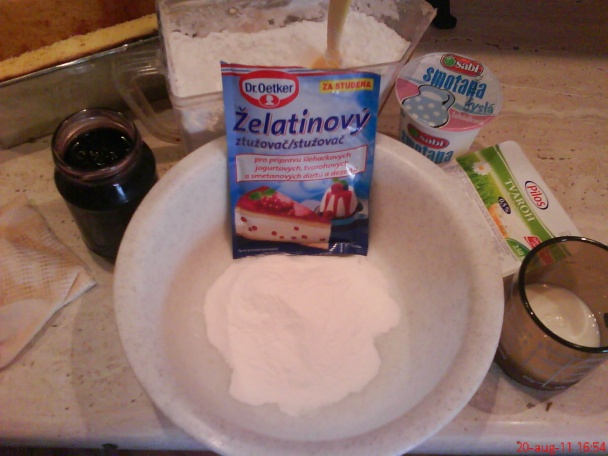 Koláč bezmena (fotorecept)  - obrázok 5