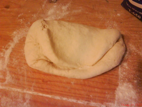 Šatočky z vanilkovým krémom z nepravého lístkového cesta (fotorecept) - obrázok 2