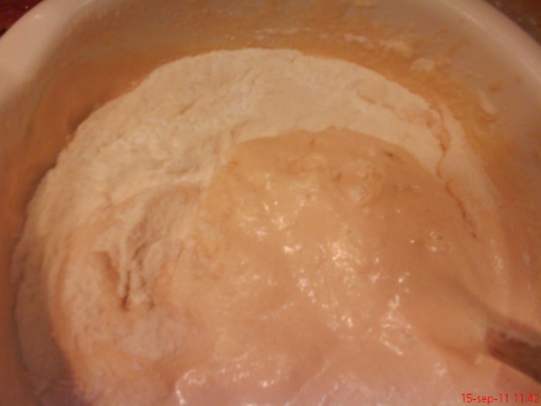 Karamelové rezy s ovocím a šľahačkou (fotorecept) - obrázok 9