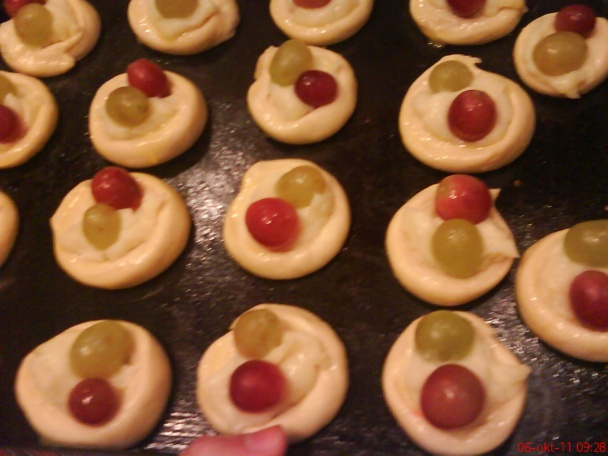 Koláčiky z hroznom (fotorecept) - obrázok 10